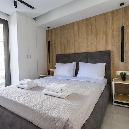 Varkiza Luxury Suites By Raise Вари Экстерьер фото