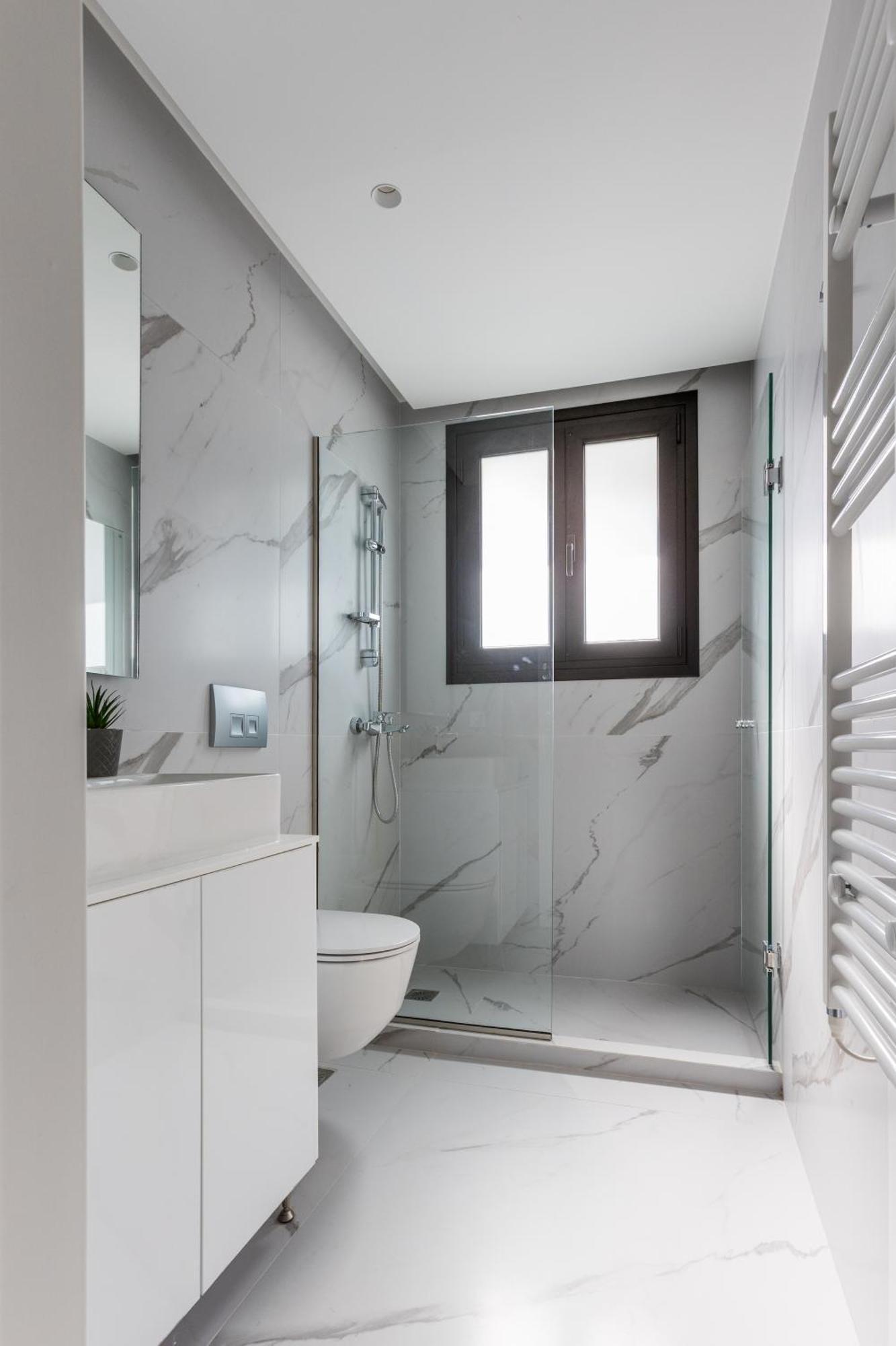 Varkiza Luxury Suites By Raise Вари Экстерьер фото