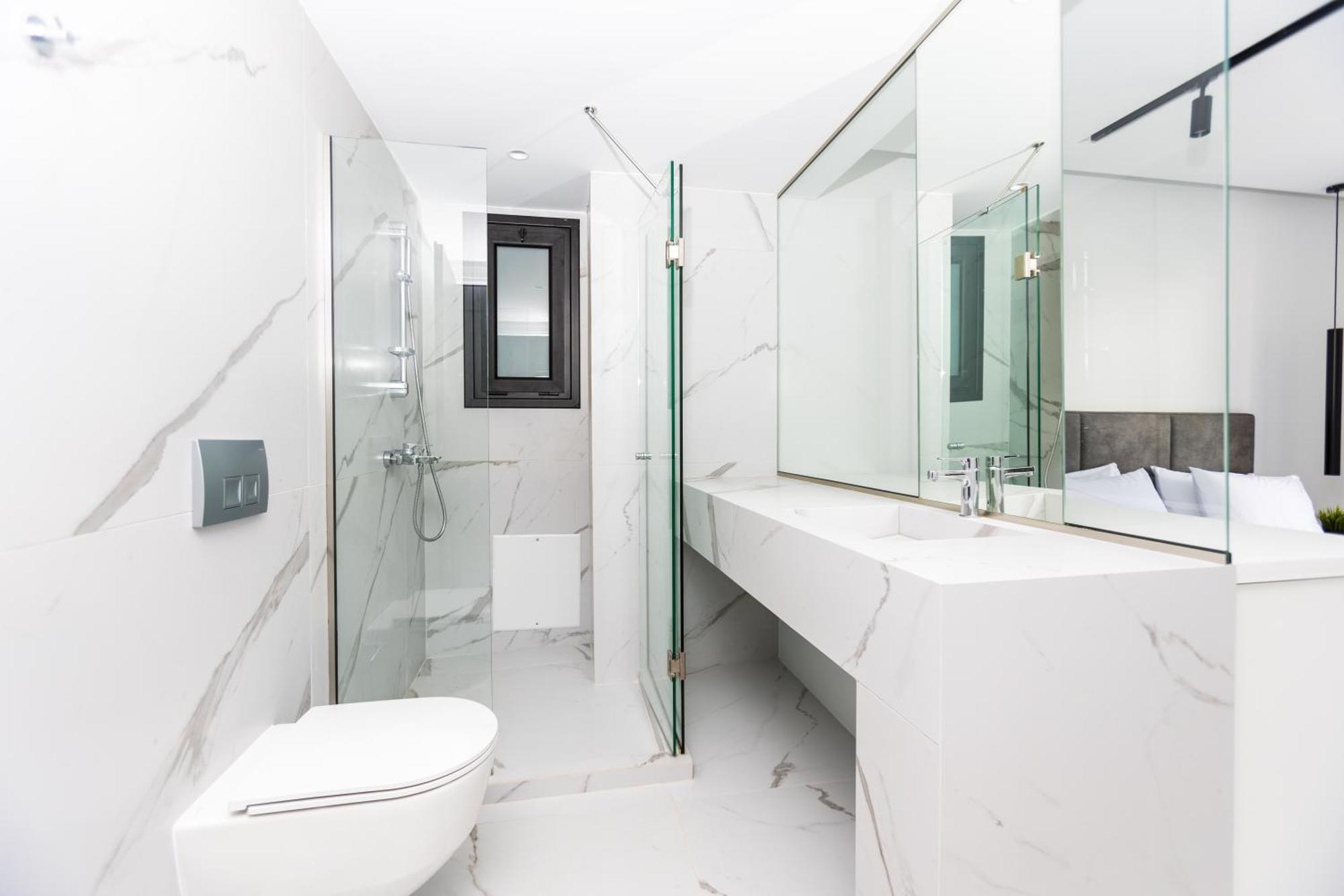 Varkiza Luxury Suites By Raise Вари Экстерьер фото